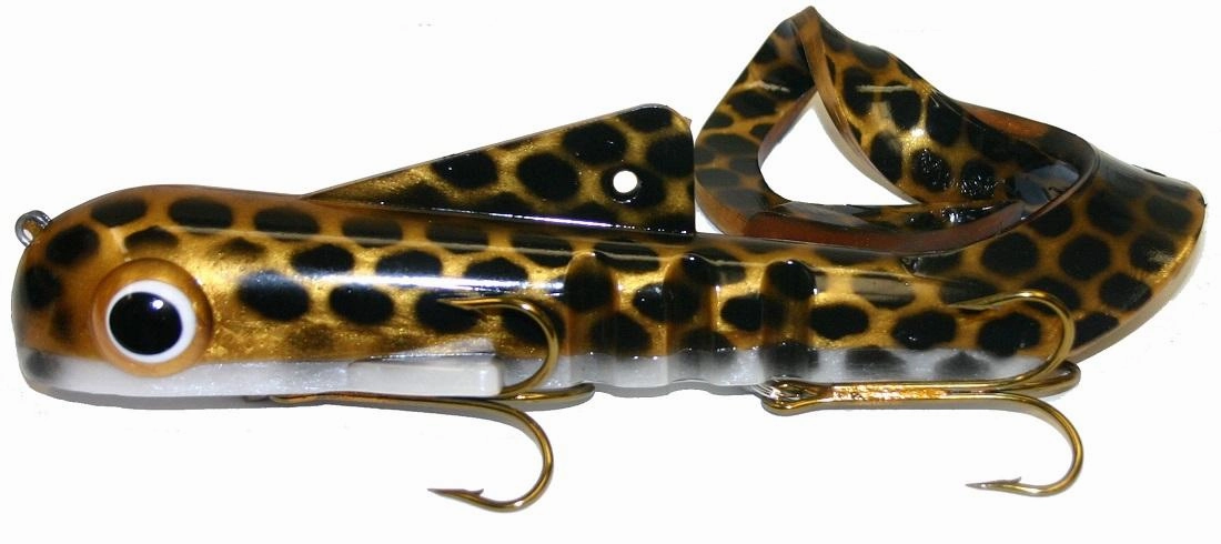 Musky Innovations Bull Dawg Shallow Custom Regular